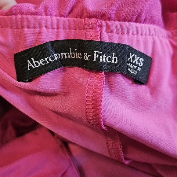 ABERCROMBIE & FITCH ruffle draped skort And Top in raspberry rose. Size XXS - Picture 13 of 15